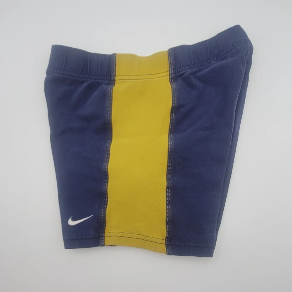 Nike Sports Bra and Shorts,  Chartreuse/Mustard Yellow and Denim Blue, Small - Picture 5 of 11